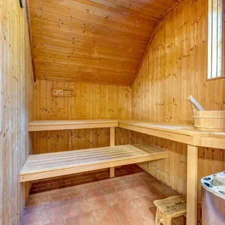 Kuestenhaus Mit Sauna Und Kamin Ca 400 M Zum Ostseestrand Козеров